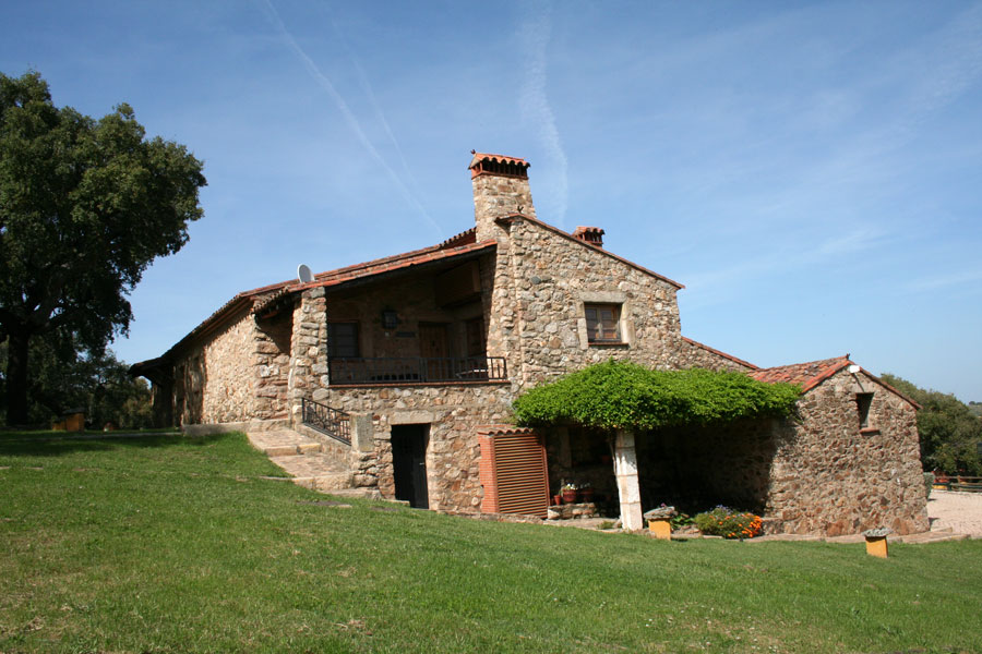 Casa rural Rocamador en La Macera